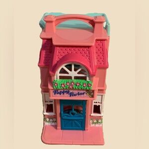 Puppy Parlor and Pet Shop Comes with surprise extras.